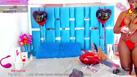 Snapshot of alicebennetx chatting on February 2025 08:37:01 PM ALICE BENNET online show from February 2025 08:37:01 PM