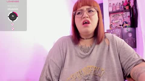 Snapshot of alicebrinck chatting on April 2026 09:56:01 PM Alice Brinck online show from April 2026 09:56:01 PM