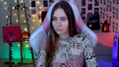 alicecharmy online show from October 2025 05:48:02 AM