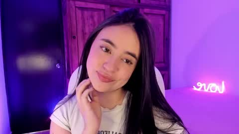 Snapshot of alicee_2 chatting on December 2024 07:16:01 PM Aliceee .. 97YP9VWGZHrefnav wishlist lists 1 online show from December 2024 07:16:01 PM