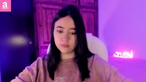 Snapshot of alicee_2 chatting on March 2025 05:07:02 PM Aliceee .. 97YP9VWGZHrefnav wishlist lists 1 online show from March 2025 05:07:02 PM