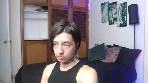 alicee_logan_ online show from November 2025 02:21:02 AM