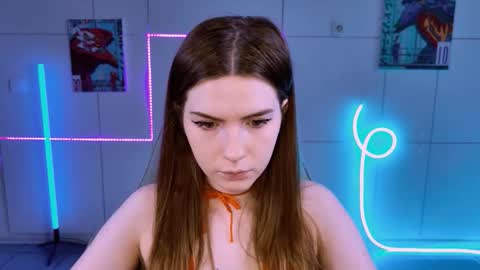 Snapshot of aliceinredsquare_ chatting on September 2025 05:19:02 AM Alice online show from September 2025 05:19:02 AM