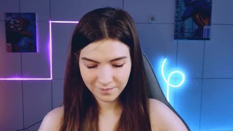 Snapshot of aliceinredsquare_ chatting on September 2025 05:11:01 AM Alice online show from September 2025 05:11:01 AM