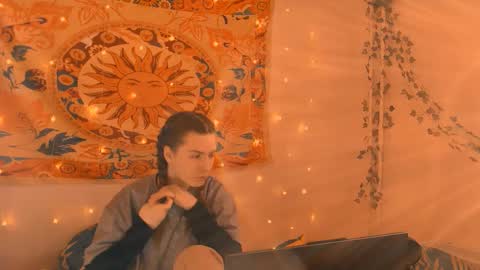 Alice online show from February 2026 05:14:01 AM