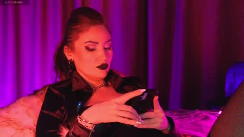 alicejameson online show from May 2026 09:23:02 PM