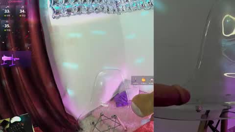 Snapshot of alicekingdom chatting on September 2025 12:43:01 AM Alicekingdom online show from September 2025 12:43:01 AM