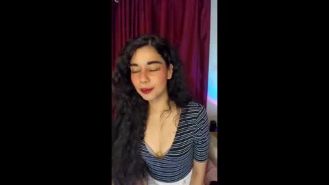 Snapshot of alicekingdom chatting on February 2026 11:44:01 PM Alicekingdom online show from February 2026 11:44:01 PM