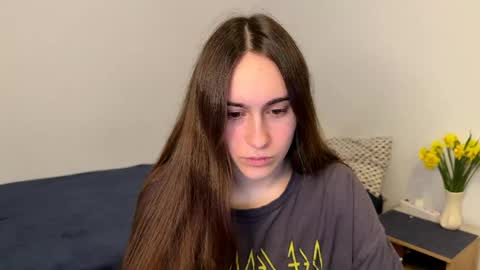 alicekollt online show from April 2026 08:50:01 PM
