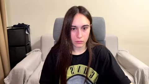 alicekollt online show from June 2026 08:51:02 PM