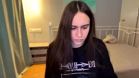 alicekollt online show from July 2026 02:43:02 PM