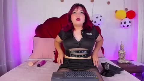 alicelee2026 online show from July 2026 06:14:02 PM