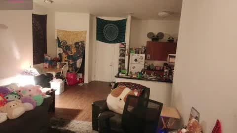 Alice Liddell online show from September 2025 05:08:02 AM