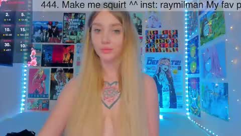 Alice  online show from December 2024 02:43:02 PM