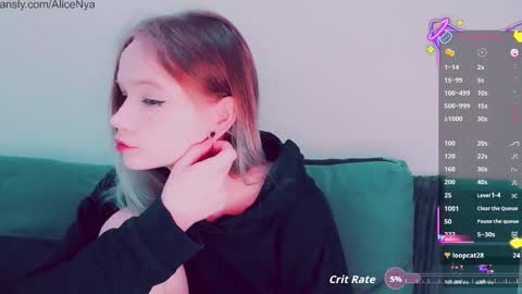 Snapshot of alicenya chatting on October 2025 04:45:02 AM Alice online show from October 2025 04:45:02 AM