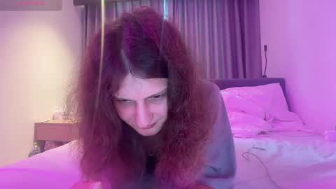 AlicePinkhead online show from May 2026 08:21:01 AM
