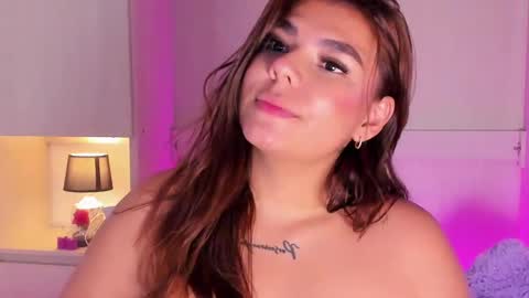 A L I C E  T H U N D E R online show from March 2025 09:58:02 AM