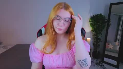 Snapshot of alicexcute1 chatting on June 2026 09:42:02 PM Alice online show from June 2026 09:42:02 PM