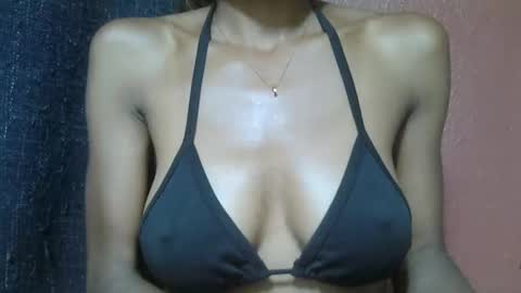 alicia253177 online show from March 2025 06:49:01 AM