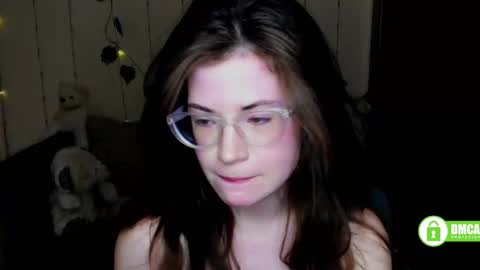 Alicia online show from February 2025 09:42:01 PM