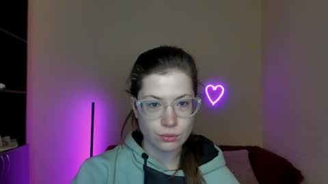 Alicia online show from March 2025 06:35:02 AM