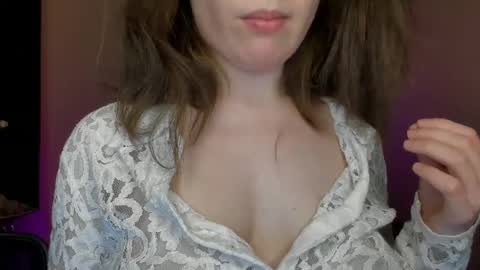 Alicia online show from March 2025 09:29:01 AM