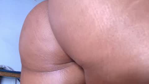 Snapshot of alicia_kyse chatting on January 2025 09:02:02 AM Alicia Kyse online show from January 2025 09:02:02 AM