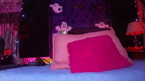 Snapshot of alicia_kyse chatting on October 2025 03:18:02 AM Alicia Kyse online show from October 2025 03:18:02 AM