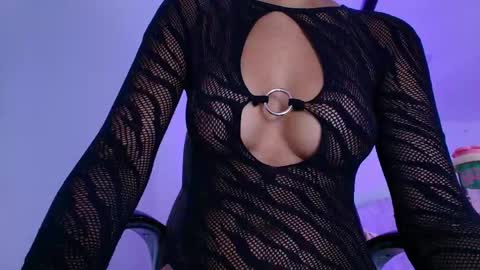 Alicia Kyse  online show from May 2026 03:03:02 AM