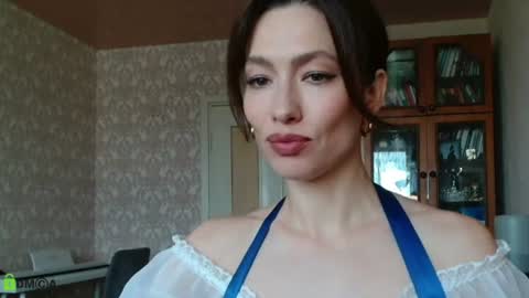 Snapshot of alicia_savory chatting on June 2026 07:24:02 AM Alicia online show from June 2026 07:24:02 AM