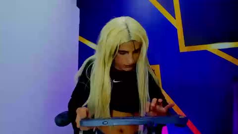 Snapshot of aliciaa_diamond2 chatting on March 2026 09:43:01 PM aliciaa_diamond2 online show from March 2026 09:43:01 PM