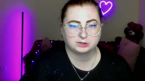 Alicia online show from April 2026 11:22:02 AM