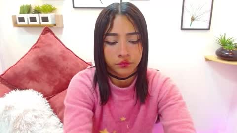 Snapshot of aliciacute__ chatting on October 2025 05:10:02 PM aliciacute online show from October 2025 05:10:02 PM