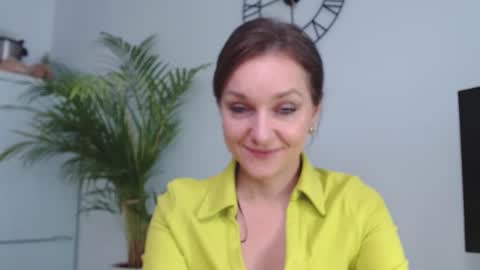 Alicia online show from January 2025 10:58:01 AM