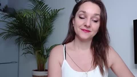 Alicia online show from January 2025 07:58:02 AM