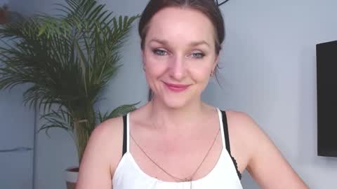 Alicia online show from January 2025 11:26:01 AM