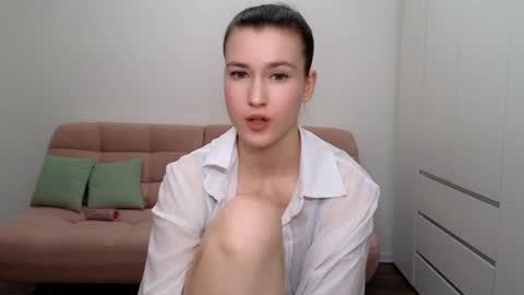 Snapshot of alicianoveli chatting on January 2025 06:49:01 PM alicianoveli online show from January 2025 06:49:01 PM