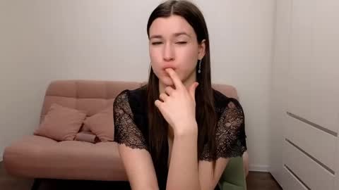 Snapshot of alicianoveli chatting on February 2025 03:21:02 PM alicianoveli online show from February 2025 03:21:02 PM