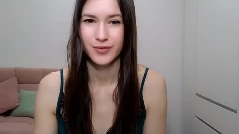 Snapshot of alicianoveli chatting on February 2025 10:56:02 AM alicianoveli online show from February 2025 10:56:02 AM