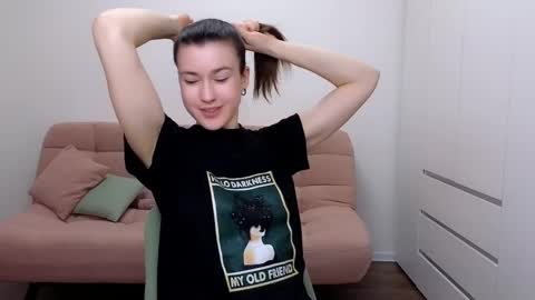 Snapshot of alicianoveli chatting on February 2025 10:47:02 AM alicianoveli online show from February 2025 10:47:02 AM