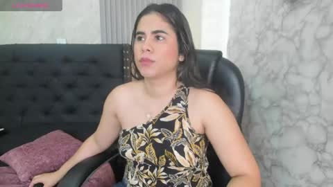 Snapshot of alicy__torres chatting on May 2026 12:01:02 PM alicya online show from May 2026 12:01:02 PM