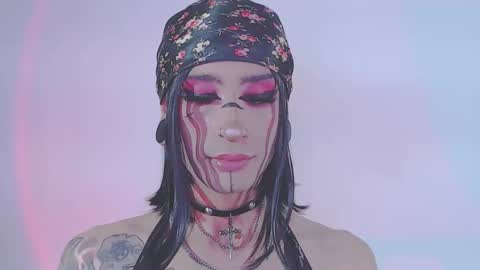 Snapshot of alienexxx chatting on February 2026 12:32:01 AM online show from February 2026 12:32:01 AM