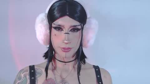     online show from May 2026 11:23:04 PM