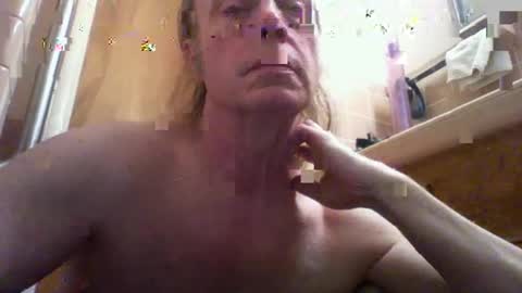 Snapshot of alienlove23 chatting on March 2026 10:10:01 PM alienlove23 online show from March 2026 10:10:01 PM