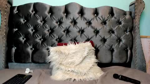 Alice online show from January 2025 03:25:02 PM