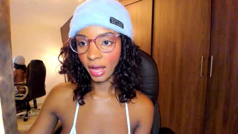 Snapshot of alika_houston chatting on September 2025 03:55:02 AM IG Alik nasso online show from September 2025 03:55:02 AM