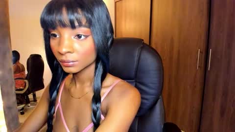 Snapshot of alika_houston chatting on October 2025 06:48:01 AM IG Alik nasso online show from October 2025 06:48:01 AM