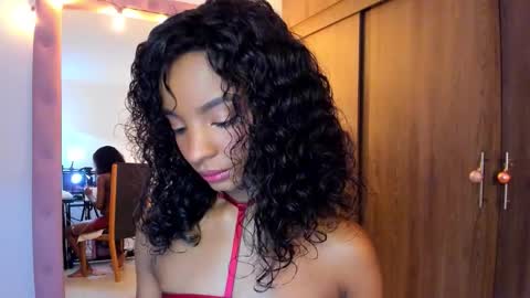 Snapshot of alika_houston chatting on December 2025 08:32:02 AM IG Alik nasso online show from December 2025 08:32:02 AM