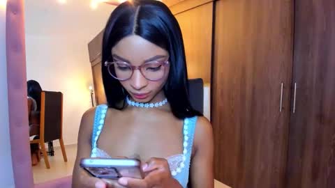 Snapshot of alika_houston chatting on January 2026 06:59:02 AM IG Alik nasso online show from January 2026 06:59:02 AM