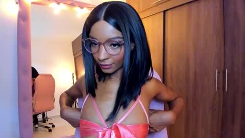 Snapshot of alika_houston chatting on February 2026 01:59:02 AM IG Alik nasso online show from February 2026 01:59:02 AM